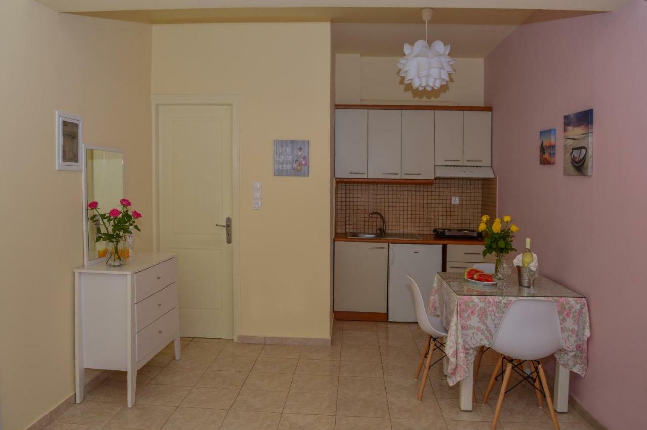 Meltemi Beach Apartments Milatos Extérieur photo